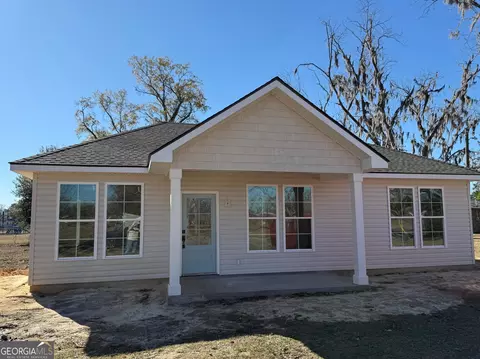 818 Porter St, Blackshear, GA 31516