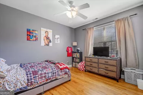 Bedroom - 37 Heather Cir, Cave Spring, GA 30124 photo 2 of 3