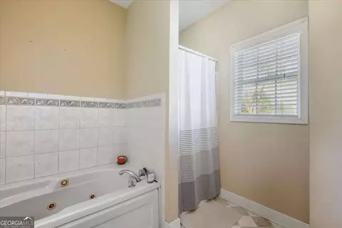 Bath - 37 Heather Cir, Cave Spring, GA 30124 photo 5 of 5