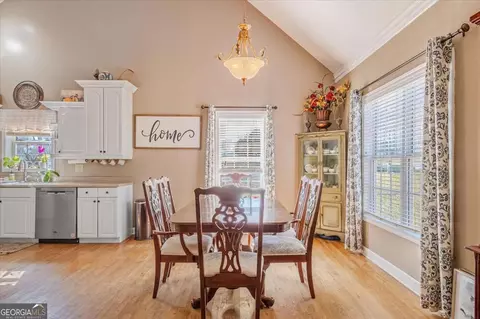 Dining - 37 Heather Cir, Cave Spring, GA 30124 photo 2 of 2