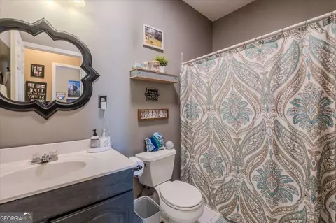 Bath - 37 Heather Cir, Cave Spring, GA 30124 photo 1 of 5