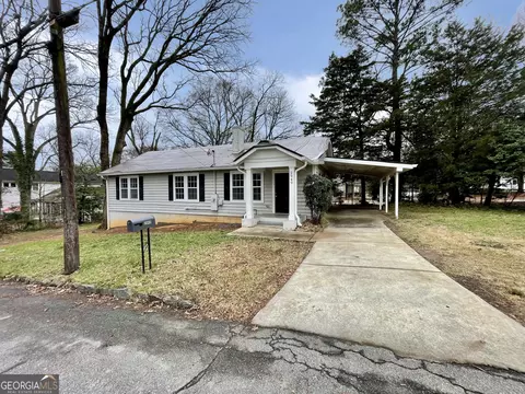 2949 Pearl St, East Point, GA 30344