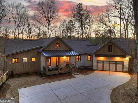 158 Tree Line Ln, Ellijay, GA 30536