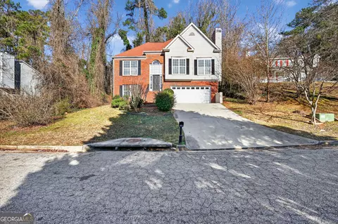 6820 Yorkdale Ct, Lithonia, GA 30058