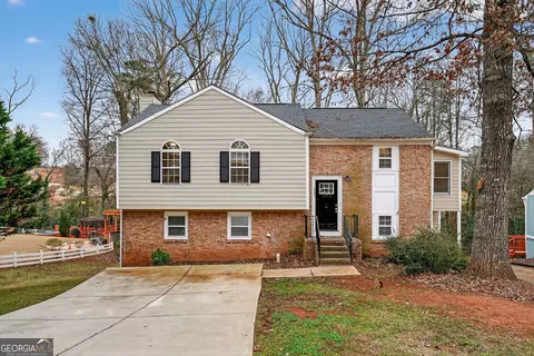 3891 Valpariso Cir, Decatur, GA 30034