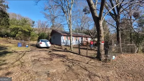 204 Adams Cir SE, Silver Creek, GA 30173