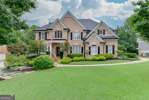382 Spring Willow Dr, Sugar Hill, GA 30518