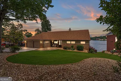 1127 Lakeshore Ct, Villa Rica, GA 30180