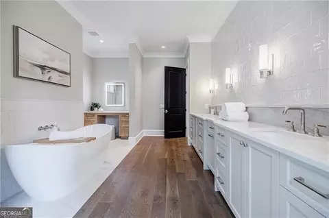 Bath - Undisclosed, Canton, GA 30115 photo 2 of 8