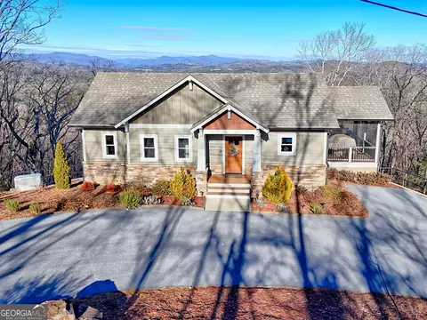 916 Arbor Dr, Lakemont, GA 30552