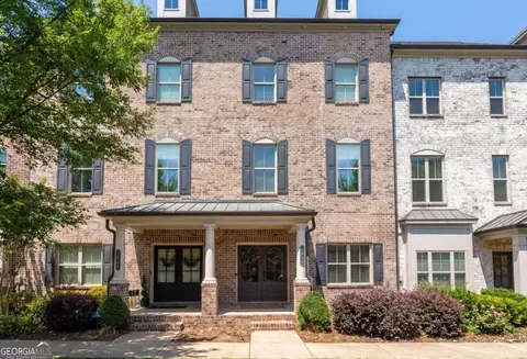2046 Forte Ln, Alpharetta, GA 30009