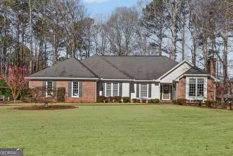 15 Springwater Way, Newnan, GA 30265