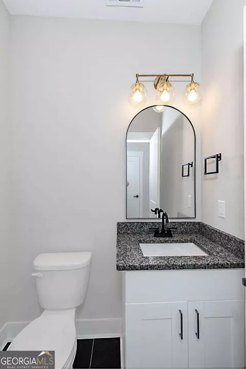Bath - 128 Jasmine Ln, Lagrange, GA 30241 photo 1 of 7