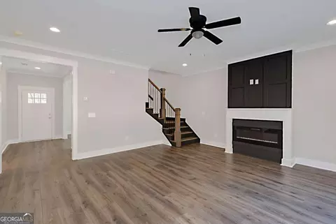 Living - 128 Jasmine Ln, Lagrange, GA 30241 photo 2 of 3