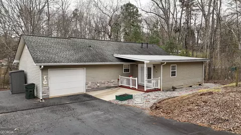 Exterior - 153 View St, Clarkesville, GA 30523 photo 1 of 6