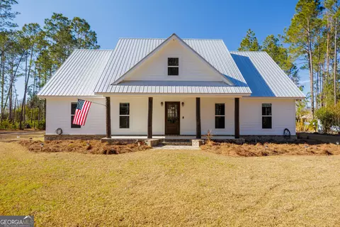 219 Buck Griffis Rd, Homerville, GA 31634