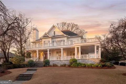 1646 Friar Tuck Rd NE, Atlanta, GA 30309
