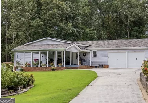 38 Lakeview Dr SE, Lindale, GA 30147