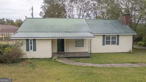 113 Pine Cir, Lagrange, GA 30241