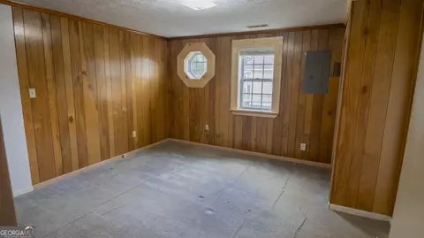 Bedroom - 113 Pine Cir, Lagrange, GA 30241 photo 1 of 6