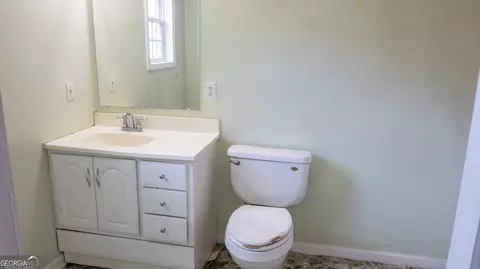 Bath - 113 Pine Cir, Lagrange, GA 30241 photo 1 of 3
