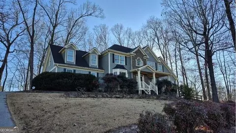 134 Royal Oaks Dr, Canton, GA 30115