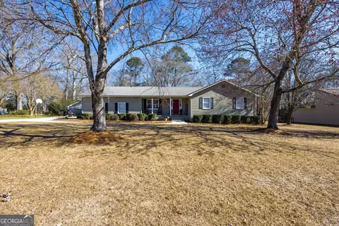3049 Willowstone Dr, Lizella, GA 31052