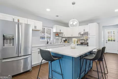 Kitchen - 717 Morningside Dr, Dalton, GA 30721 photo 1 of 5