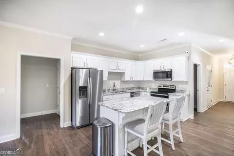 Other - 202 S Lake Ct, Dublin, GA 31021 photo 5 of 12