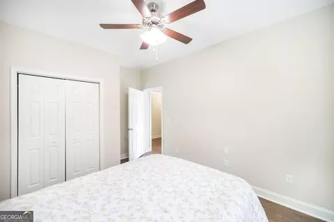 Bedroom - 202 S Lake Ct, Dublin, GA 31021 photo 3 of 4