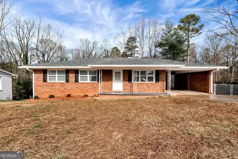 3638 Garden Blvd, Gainesville, GA 30506