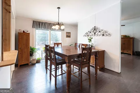 Dining - 161 Cherokee Trl, Forsyth, GA 31029 photo 1 of 2