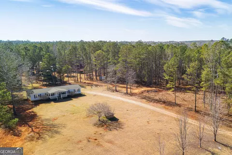 View/Area - 161 Cherokee Trl, Forsyth, GA 31029 photo 2 of 5