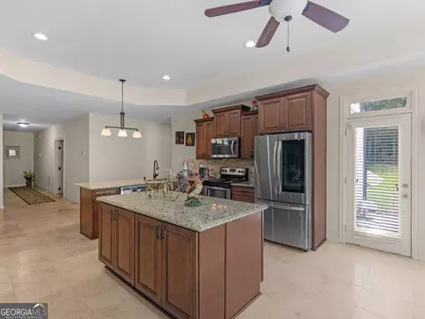 Kitchen - 1695 Whitley Rd, Dacula, GA 30019 photo 3 of 14