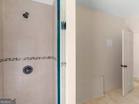 Bath - 1695 Whitley Rd, Dacula, GA 30019 photo 6 of 14