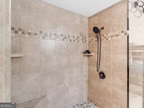 Bath - 1695 Whitley Rd, Dacula, GA 30019 photo 5 of 14