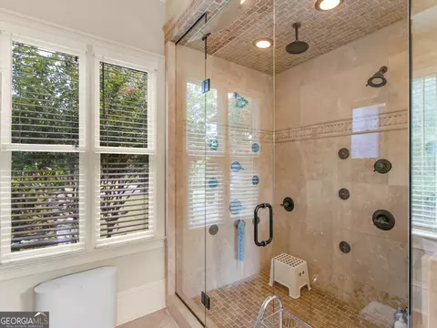 Bath - 1695 Whitley Rd, Dacula, GA 30019 photo 9 of 14