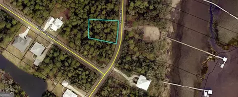 106 Overlook Ln, Saint Marys, GA 31558