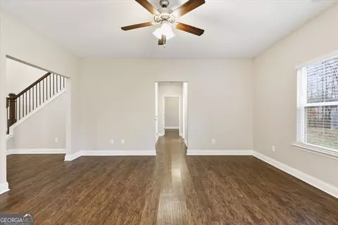 Entry Way - 423 Pearson Cir, Hampton, GA 30228 photo 4 of 9