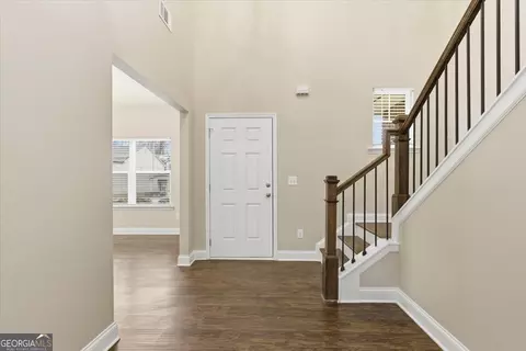 Entry Way - 423 Pearson Cir, Hampton, GA 30228 photo 2 of 9