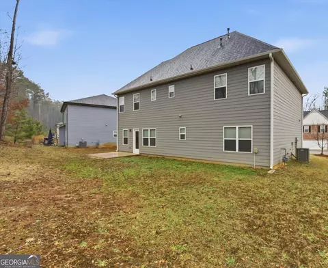 Exterior - 423 Pearson Cir, Hampton, GA 30228 photo 5 of 8
