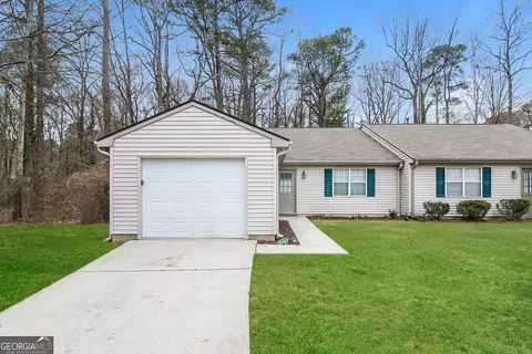 6432 River Park Dr, Riverdale, GA 30274
