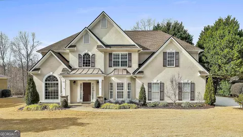 57 Middleton Trce, Newnan, GA 30265