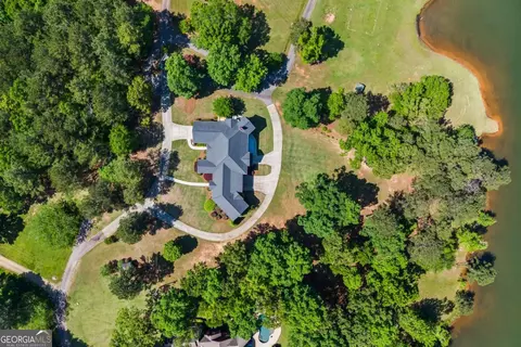160 Evans Dr, Bogart, GA 30622