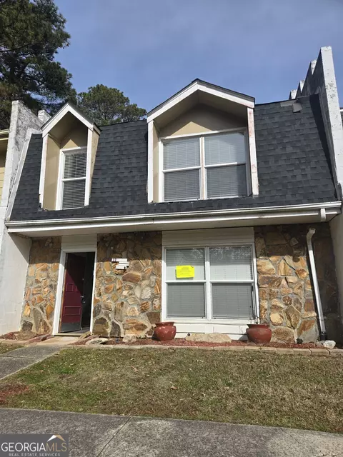 11 Pine Canyon Dr SW, Atlanta, GA 30331