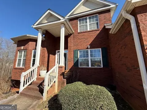 Exterior - 1209 Pendley Pt, Hampton, GA 30228 photo 3 of 14