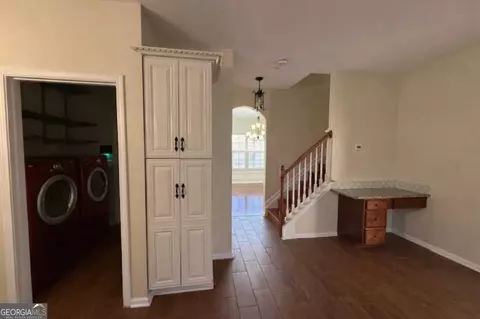 Entry Way - 1209 Pendley Pt, Hampton, GA 30228 photo 3 of 9