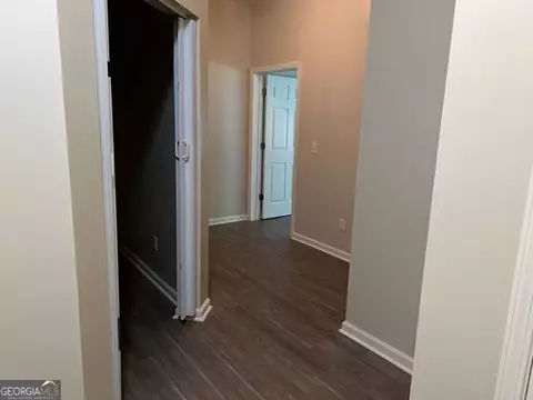Entry Way - 1209 Pendley Pt, Hampton, GA 30228 photo 6 of 9