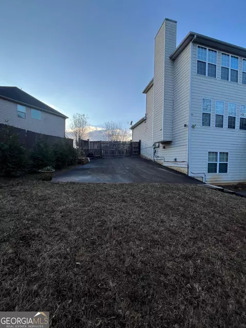 Exterior - 1209 Pendley Pt, Hampton, GA 30228 photo 11 of 14