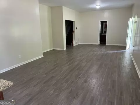 Living - 1209 Pendley Pt, Hampton, GA 30228 photo 6 of 13